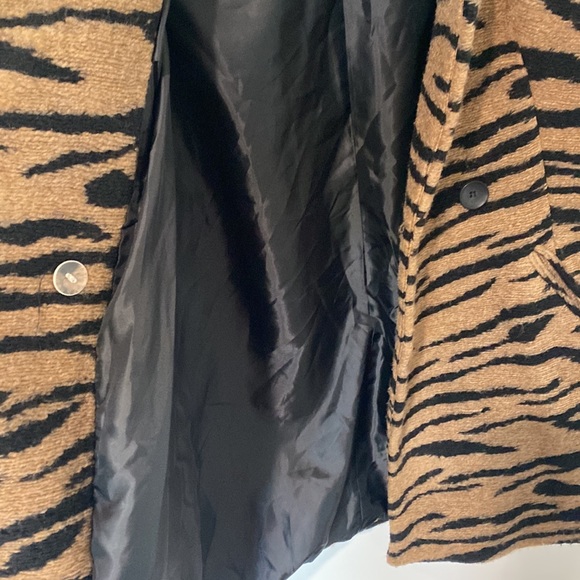 Stradivarius Brown Zebra Print Coat - Picture 10 of 15